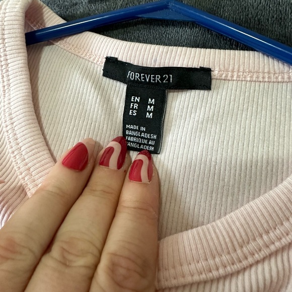 ❣️3/$30 Forever 21 tank top - Picture 3 of 5